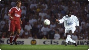 Tony Yeboah'ın Liverpool'a attığı gol